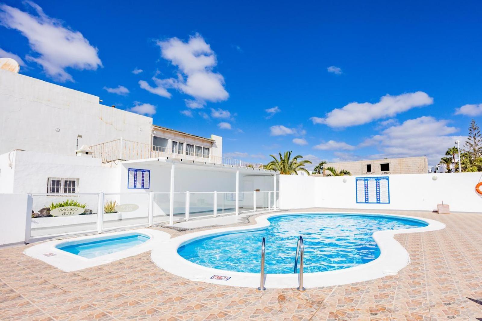 Stunning 2 Bedroom Duplex Close To Main Beach With Seaviews Puerto del Carmen  Exterior foto