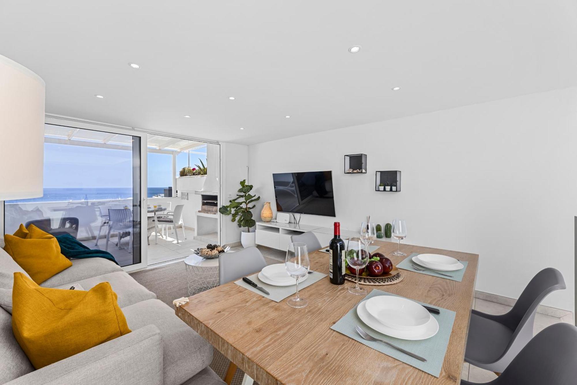 Stunning 2 Bedroom Duplex Close To Main Beach With Seaviews Puerto del Carmen  Exterior foto